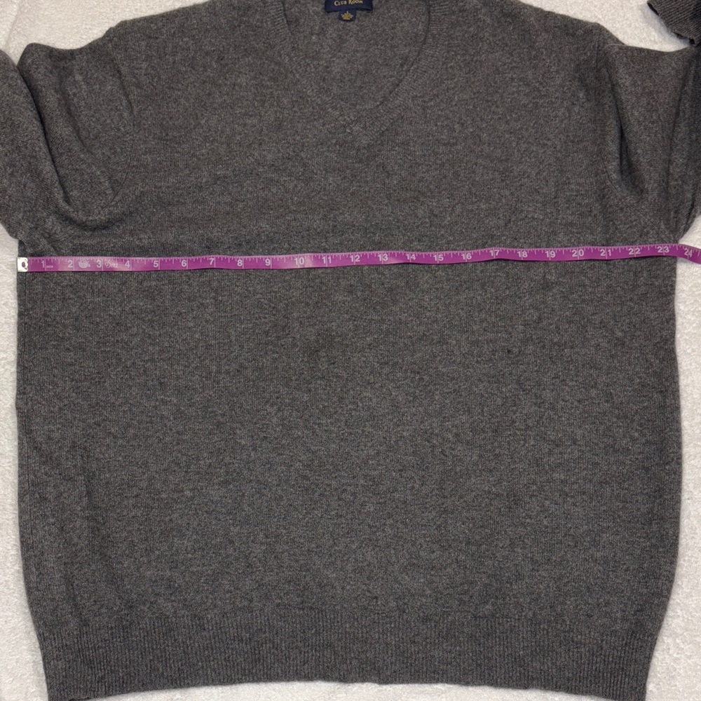 Club Room Charcoal V-Neck cashmere Sweater men’s size large - Picture 4 of 6